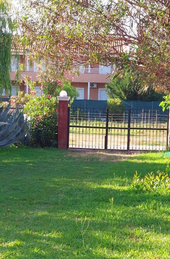 Sausan Apartments Szidári Kültér fotó